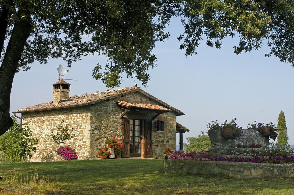 Bed & Breakfast Antico Casale San Lorenzo Ponte A Bozzone Room photo